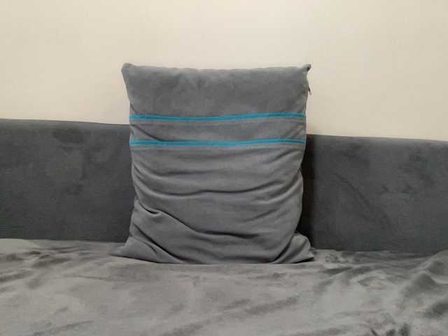 HotMilfPussy's BongaCams show and profile