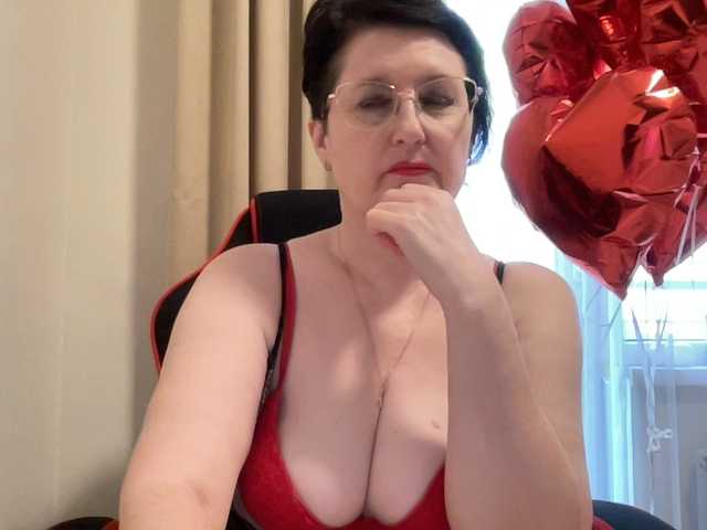 HotMilfPussy from BongaCams is Freechat