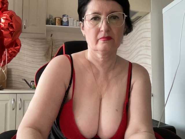 эросцена HotMilfPussy