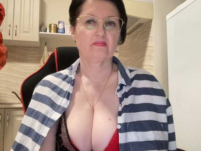 HotMilfPussy from BongaCams is Freechat