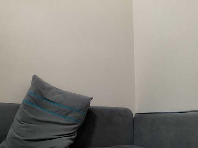 HotMilfPussy's BongaCams show and profile