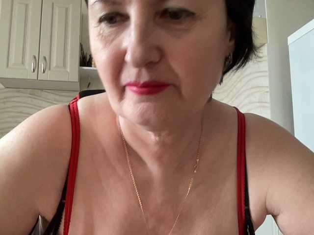 HotMilfPussy's BongaCams show and profile