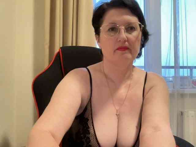 free livesex HotMilfPussy