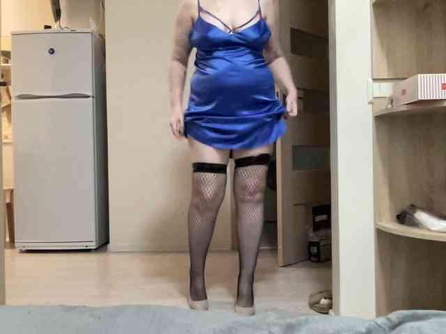 HotMilfPussy webcam