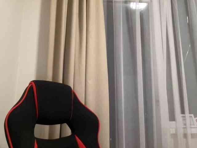 HotMilfPussy webcam