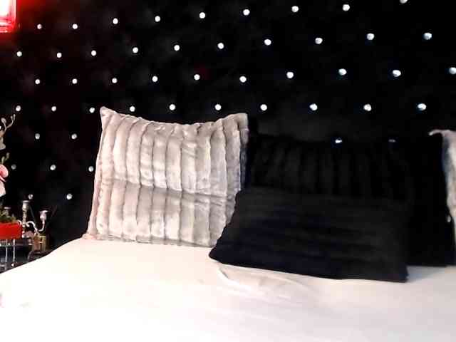 InannaIshtar1 webcam