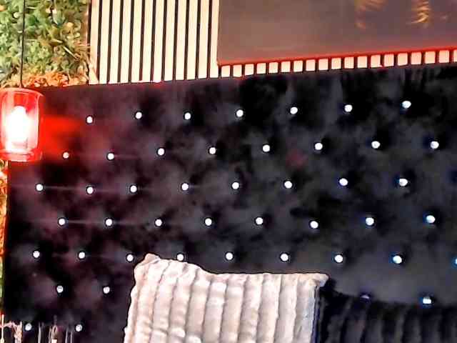 InannaIshtar1 webcam