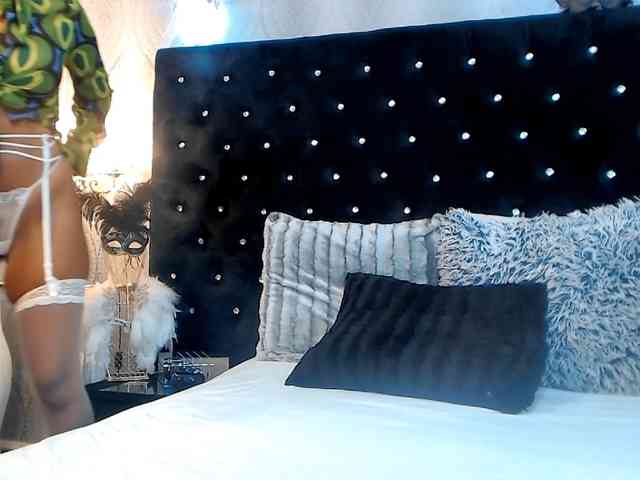 InannaIshtar1 webcam