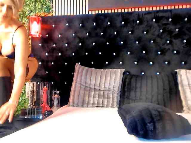 InannaIshtar1 webcam