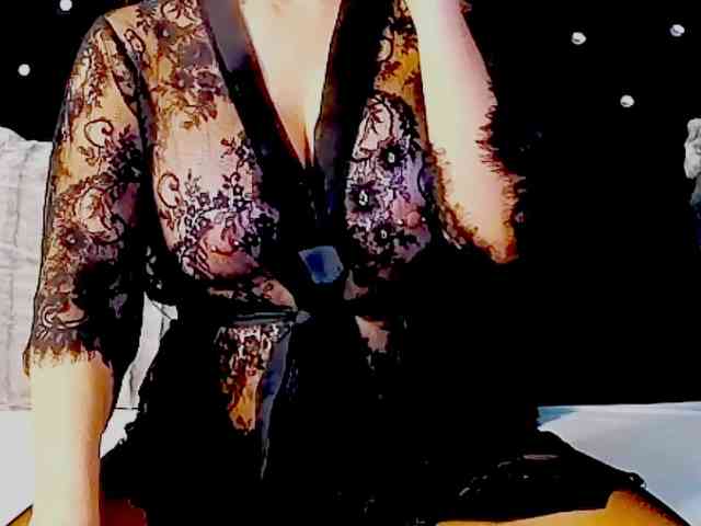 InannaIshtar1 webcam