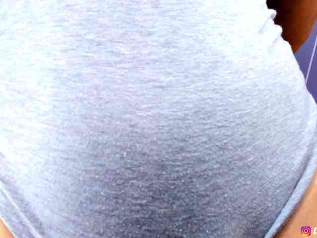 Lucyy-Rose webcam