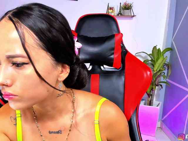 Lucyy-Rose