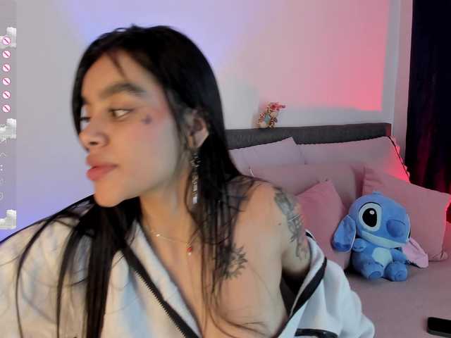  laurencamila1 chat room