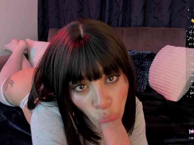 laurencamila1 webcam
