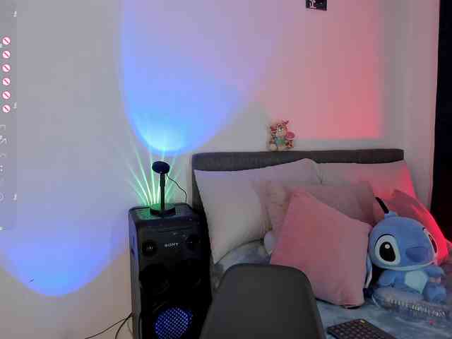 laurencamila1 webcam