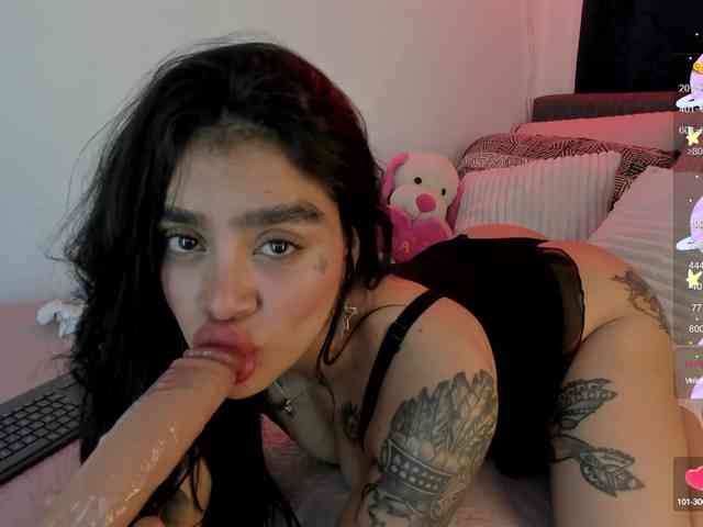 laurencamila1 webcam