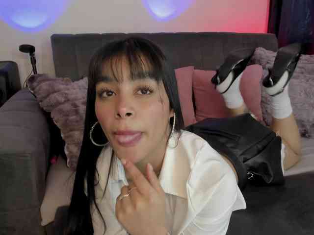 laurencamila1 webcam