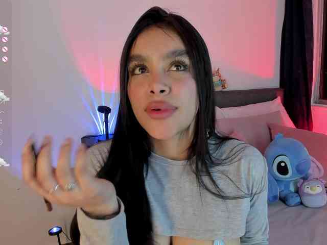 laurencamila1 webcam