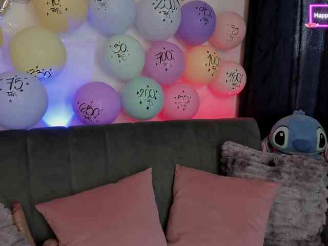 laurencamila1 webcam