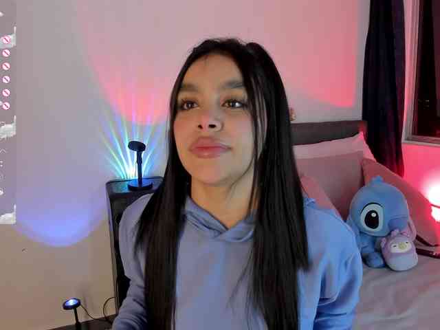 laurencamila1 webcam