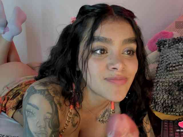 laurencamila1 webcam
