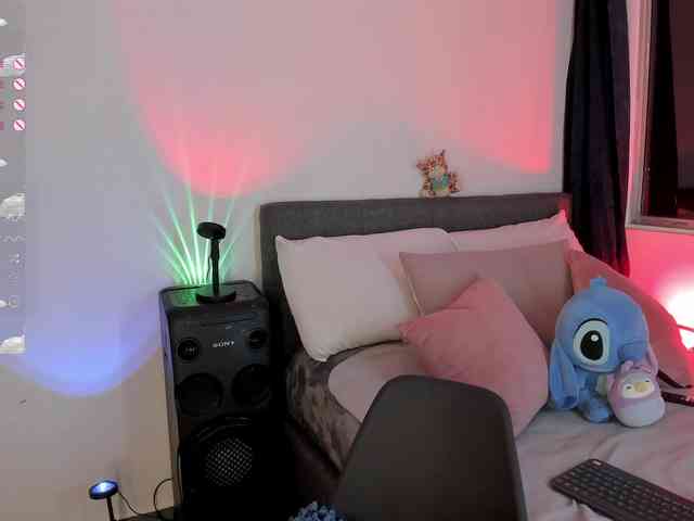 laurencamila1 webcam