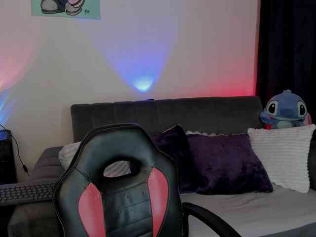 laurencamila1 webcam