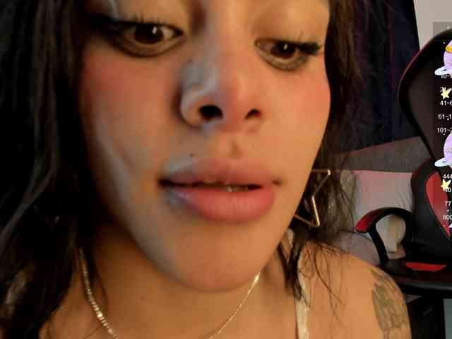 laurencamila1 webcam