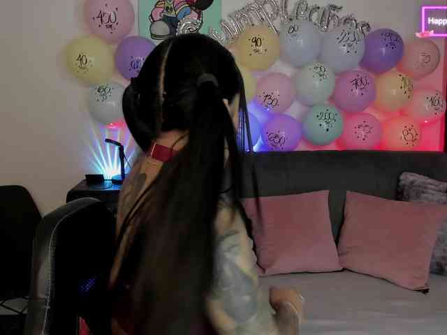 laurencamila1 webcam