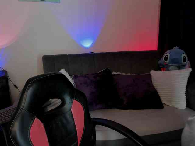 laurencamila1 webcam