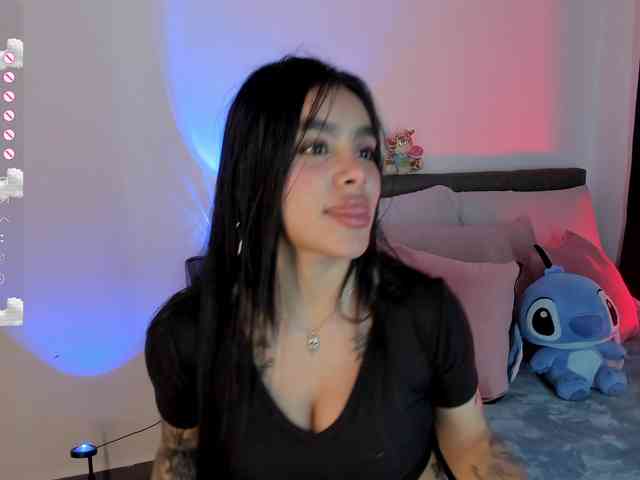 laurencamila1 webcam