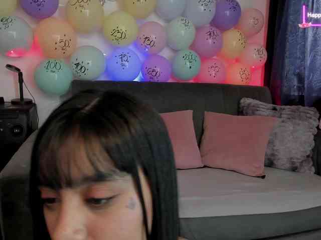 laurencamila1 webcam
