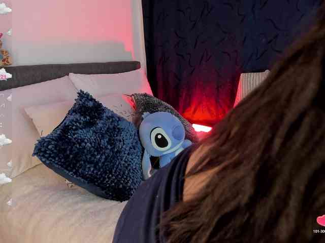 laurencamila1 laurencamila1