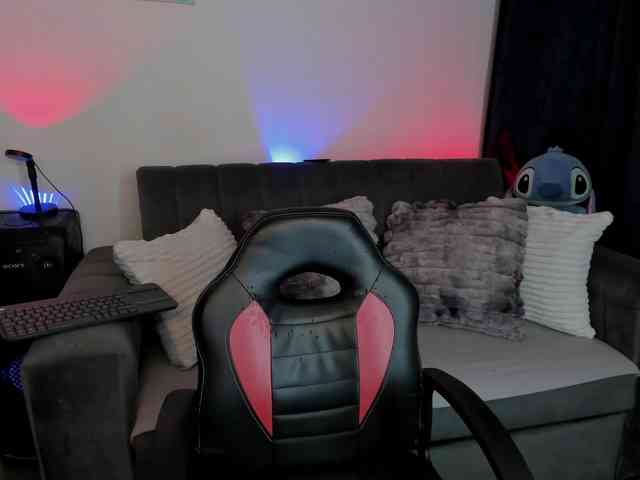 laurencamila1 webcam