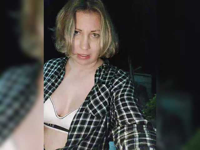 YourWitcher's BongaCams show and profile