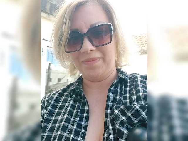 YourWitcher's BongaCams show and profile