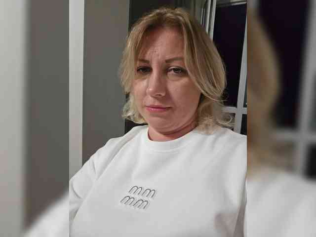 porno cam YourWitcher