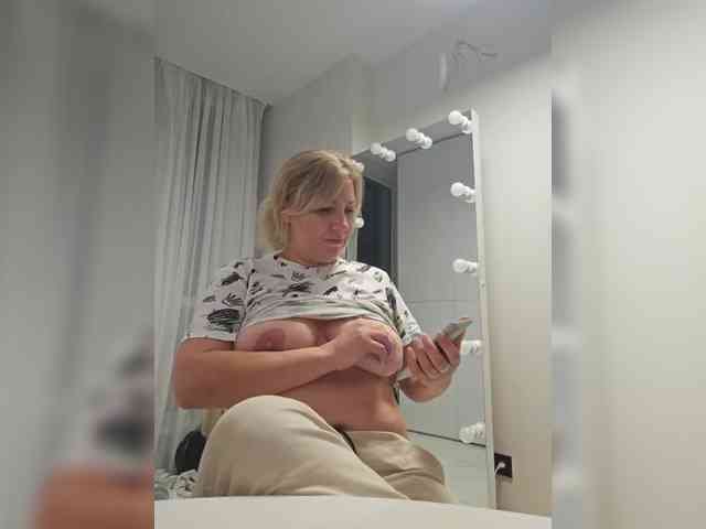 yuliia_3003 webcam