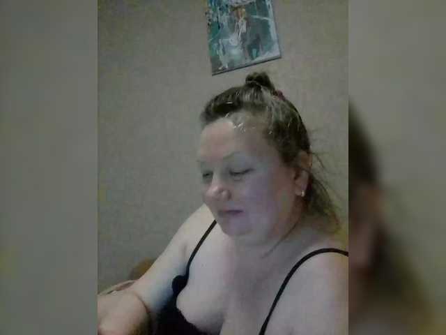 LucyAlexis's BongaCams show and profile