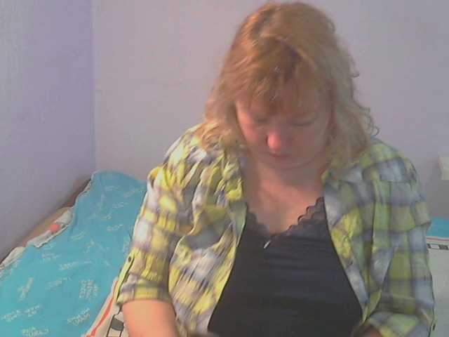 LucyAlexis's BongaCams show and profile