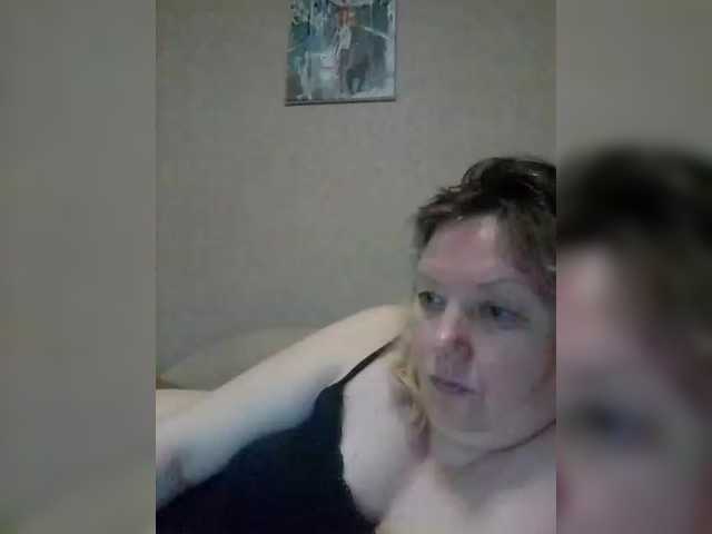 LucyAlexis's BongaCams show and profile