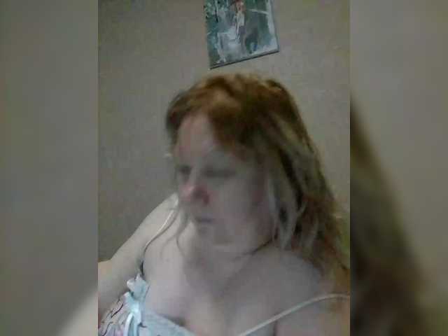 LucyAlexis's BongaCams show and profile