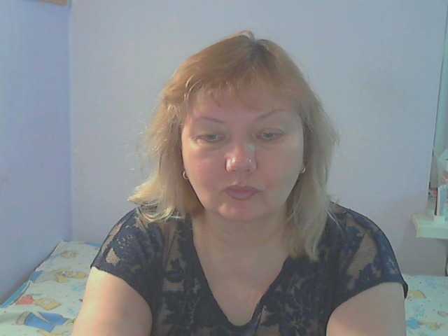 LucyAlexis's BongaCams show and profile