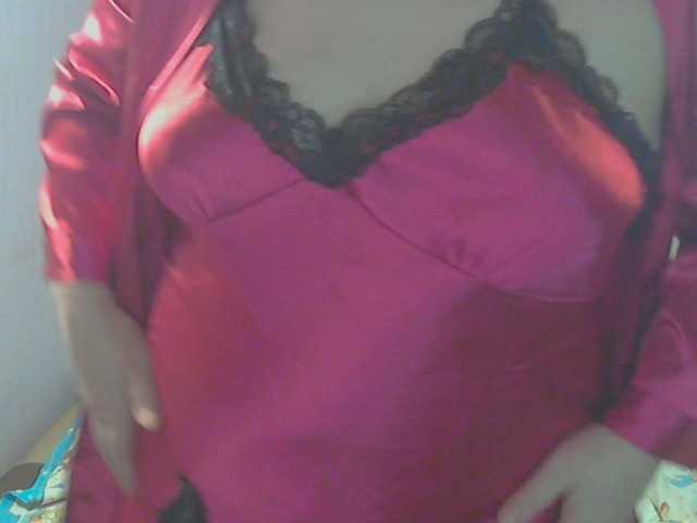 LucyAlexis's BongaCams show and profile