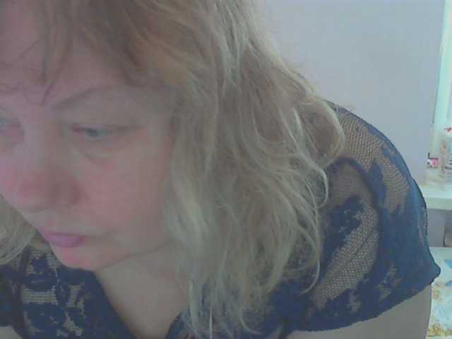 LucyAlexis's BongaCams show and profile