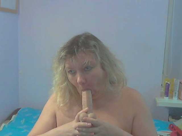 LucyAlexis from BongaCams is Freechat