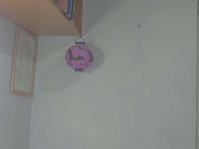 LucyAlexis's BongaCams show and profile