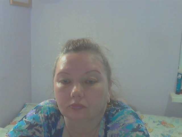 LucyAlexis's BongaCams show and profile