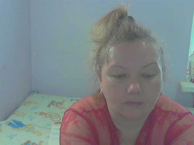 LucyAlexis's BongaCams show and profile