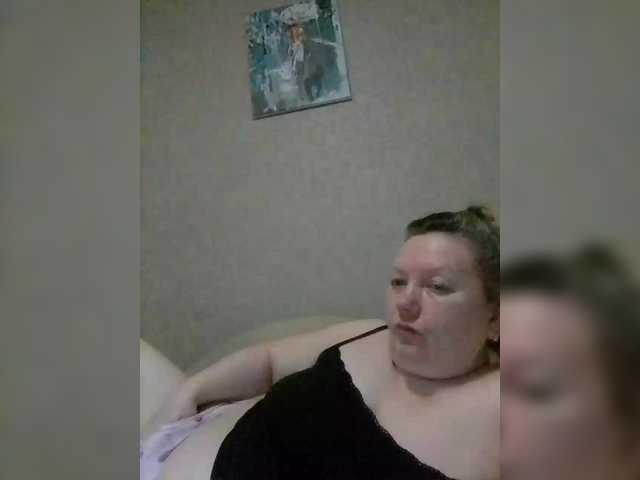 LucyAlexis's BongaCams show and profile